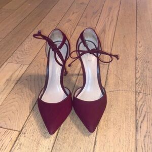 Pointy toe heels with ankle tie